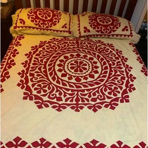 Hand mase aplic work Queen size bed sheet